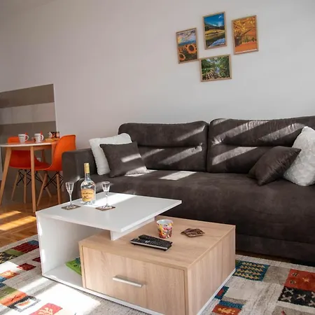 Apartment Stan Na Dan Mb Istocno Sarajevo